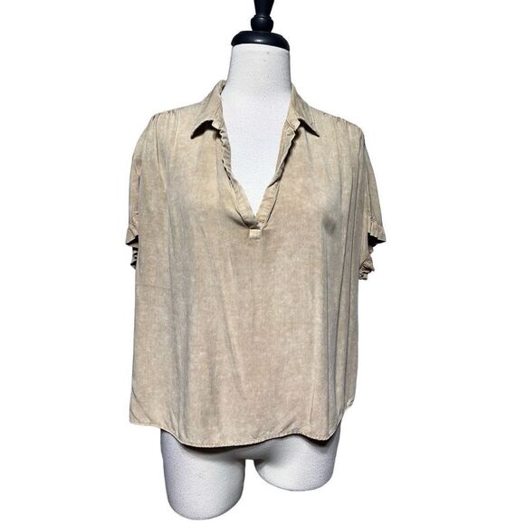 Mustard Seed Tan Short Sleeve Shirt Blouse Size Small - Picture 1 of 5